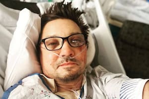 El impactante primer posteo de Jeremy Renner tras el accidente: mostró cómo está