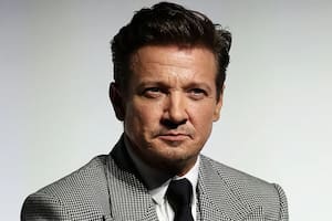 Jeremy Renner quiere demandar a la directora Yi Zhou en medio de las acusaciones en su contra