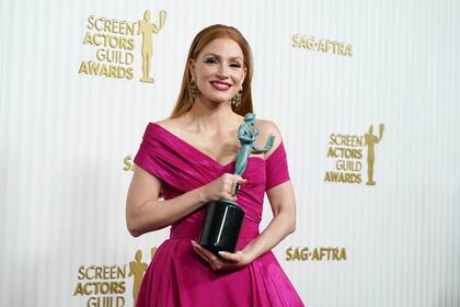 Jessica Chastain se quedó con la distinción en los SAG por su trabajo en "George and Tammy" (Foto Jordan Strauss/Invision/AP)