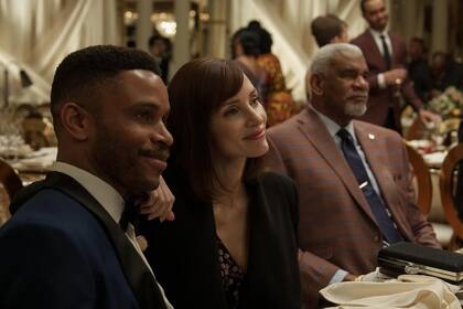 Jessica Chastain y Nnamdi Asomugha son los protagonistas de la miniserie The Savant, cuyo estreno estaba programado para este viernes 26 y fue suspendido por AppleTV+