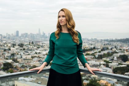 Jessica Powell trabajo en Google y Badoo, para luego retirarse y escribir The Big Disruption, su primera novela donde relata, con una ficción, la hermética industria tecnológica estadounidense