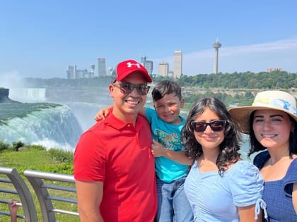 Jesús Terán está casado con Liseth Carvajal, con quien tiene dos hijos, Kamila, de 14 años, y Lukas, de 5