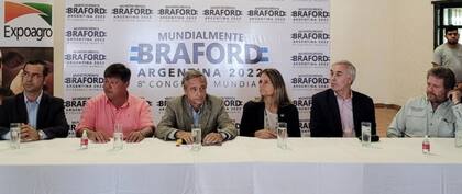 Jetter, Schvartzman, Palma, Prada, Anselmo y Colombo, durante la presentación del 8º Congreso de Braford