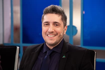 Jey Mammón, una de las apuestas fuertes de Telefe. El conductor animará La peña de morfi y su big show nocturno