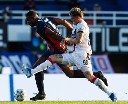 Jhohan Romaña, la figura de San Lorenzo en el partido ante Newell's