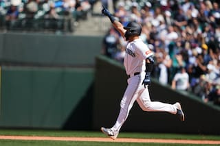 Jhonny Pereda conecta su 1er jonrón en las mayores y Marineros vencen 5-3 a Medias Blancas