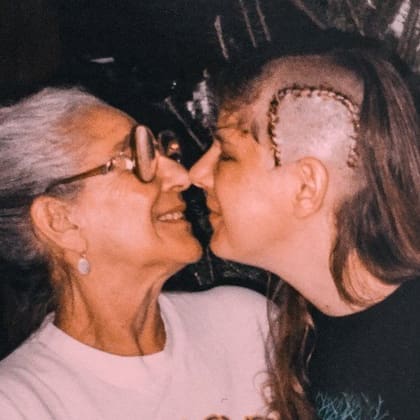 Jill Bolte Taylor y su madre tras la operación