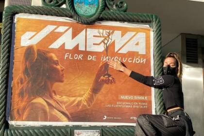 Jimena Barón celebró las repercusiones de su nuevo lanzamiento, "Flor de involución"