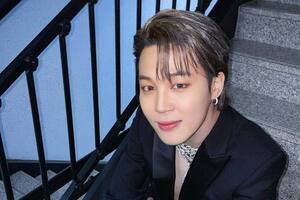 Jimin de BTS anunció el lanzamiento de “Face”,  su nuevo álbum como solista