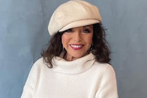 Joan Collins cumplió 92 años: cuál es su secreto para permanecer espléndida