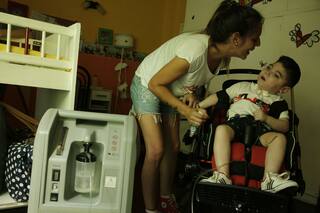 Electrodependientes: el drama de vivir con riesgo de vida por un corte de luz