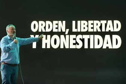 Joaquín de la Torre encabezó hoy un plenario de dirigentes en San Miguel