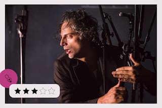 Con una actuación extraordinaria, Joaquín Furriel sostiene y guía la puesta desbocada de un clásico