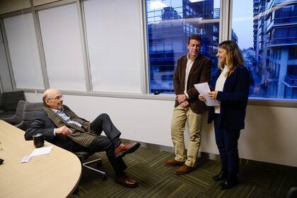 Joaquín Morales Solá conversa con Gastón Roitberg y Dolores Pasman en la previa de LA NACION +cerca actualidad, el ciclo exclusivo para suscriptores de LA NACION