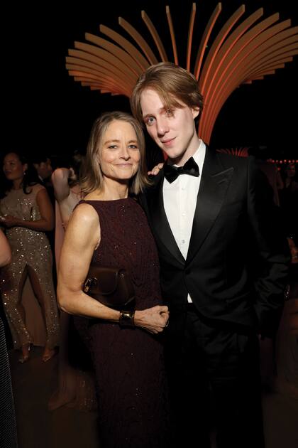Jodie Foster junto a su primogénito,
Charlie Bernard, que es actor, en la entrega
de los premios SAG, en febrero pasado.