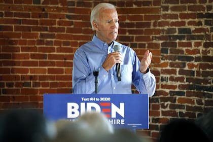 Archivo.- En entonces candidato demócrata Joe Biden, durante un mitin en Laconia, New Hampshire, el 23 de agosto de 2020