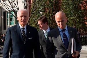 Biden reemplaza a su principal asesor para América Latina