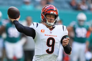 Joe Burrow lanza para 309 yardas y cuatro TDs en la victoria de Bengals 45-21 sobre Dolphins
