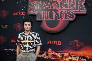 Un actor de Stranger Things se cortó el pelo y las redes enloquecieron