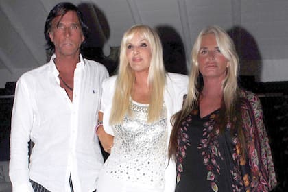 Joe Miranda, Susana y su hija Mercedes, juntos, en un evento