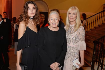 Daisy Bevan siguió los pasos de su abuela y de su madre y hoy se dedica a la actuación