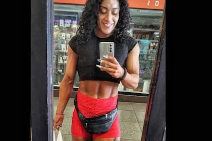 Johana Colla era madre de dos niñas (Foto Instagram @joharulos)