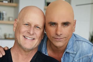 El gesto solidario de John Stamos con Dave Coulier luego de su diagnóstico de cáncer que desató una ola de críticas
