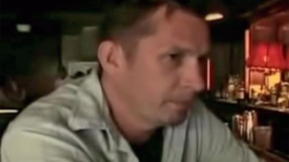 John Berry, su imagen más reciente, antes de sus problemas psiquiatricos