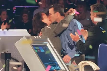 John Carpenter junto a su esposa, Debbie, durante los festejos (Foto: Instagram/@incomeinspire)