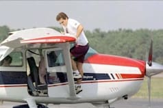 Una serie de decisiones equivocadas y el amor de novela que terminó en tragedia: el vuelo fatal de John F. Kennedy Jr. y Carolyn Bessette