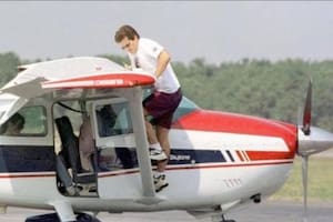 Una serie de decisiones equivocadas y el vuelo fatal de John F. Kennedy Jr. y Carolyn Bessette El accidente fatal de John F. Kennedy Jr. y Carolyn Bessette