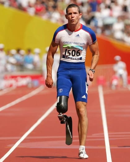John McFall ganó el bronce en los Juegos Paralímpicos de China 2008. Foto/Instagram: @astro_johnmcfall