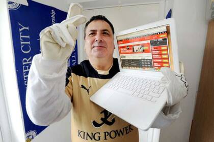 John Pryke, uno de los fanáticos que llegó a un acuerdo anticipado