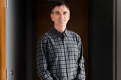 John Stockton no solo tiene una postura antivacunas y antirestricciones, sino que también opina en público que las inoculaciones provocaron la muerte de más de 100 atletas