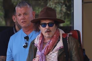 Johnny Depp ya está en la Argentina: todas las fotos de su llegada al país