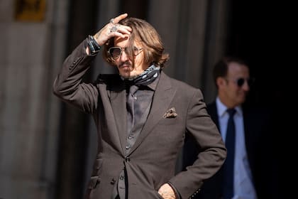 Johnny Depp tuvo malas noticias en el último año: entraron dos veces a su mansión en Estados Unidos, y sigue en juicio con su expareja, Amber Head