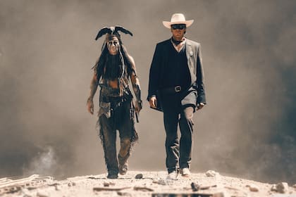 Johnny Depp y Armie Hammer en El llanero solitario