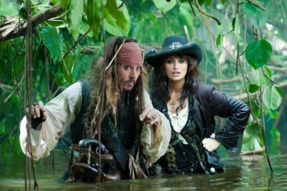 Johnny Depp y Penélope Cruz trabajaron juntos en Blow (2001), Piratas del Caribe: navegando en aguas misteriosas (2011) y Asesinato en el expreso de oriente (2017); actualmente están rodando Day Drinker en Madrid (Foto: IMDb)