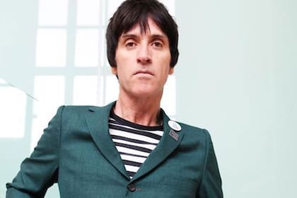 “Ahora que soy más grande, me doy cuenta que podríamos haber logrado lo mismo sin tanto de eso”, dijo Johnny Marr sobre la exposición de The Smiths