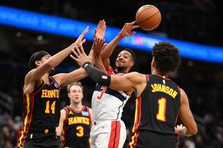 Johnson logra segundo triple-doble en dos noches y lidera a Hawks 131-116 sobre Wizards