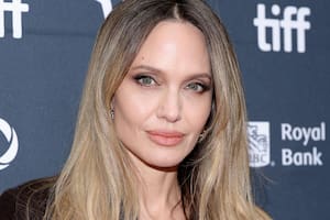 Angelina Jolie muestra las cicatrices de su mastectomía, diez años después de pasar por el quirófano