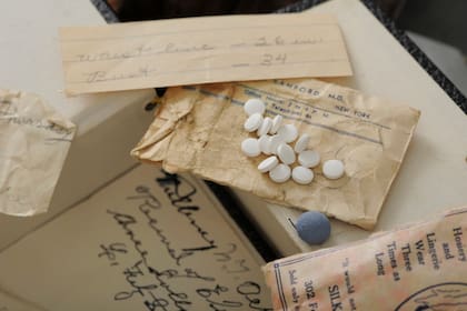 Jon Crispin es fotógrafo y a principios de la década del 80 comenzó a fotografiar los edificios abandonados en Willard