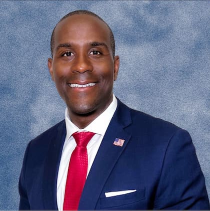 Jon Maples es el candidato respaldado por Donald Trump