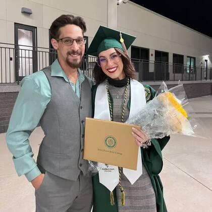 Jonathan y Bayleigh llevaban juntos menos de un año cuando ella quedó embarazada pese a tomar anticonceptivos