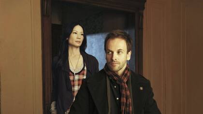 Jonny Lee Miller como Holmes, y Watson ha cambiado de sexo: lo interpreta Lucy Liu