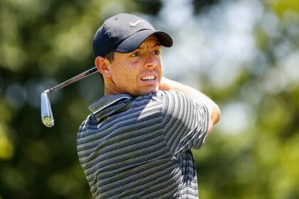 Jordan Spieth, uno de los perseguidores del líder, se ubica solo un golpe detrás de Varner III