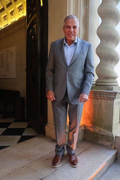 Jorge Augusto Sapag, el autor del libro "Vaca Muerta, Tesoro y Faro para la Argentina”, un libro en el que reconstruye el itinerario de la transformación del yacimiento y analiza los desafíos políticos, económicos y tecnológicos que acompañaron cada etapa del proceso