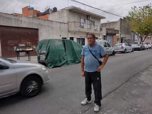 Jorge Bazzán, vecino de Mataderos, afirma que nunca vio tantos casos de dengue en el barrio