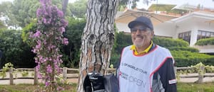 El patriarca de los caddies argentinos: lleva 38 años en Europa y estuvo con el Cabrera más “salvaje”
