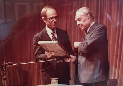 Jorge Helft con Borges